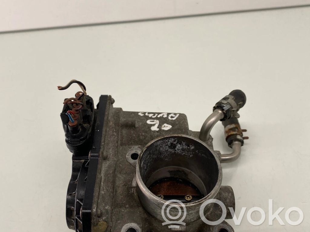 Toyota Avensis T250 Throttle valve 