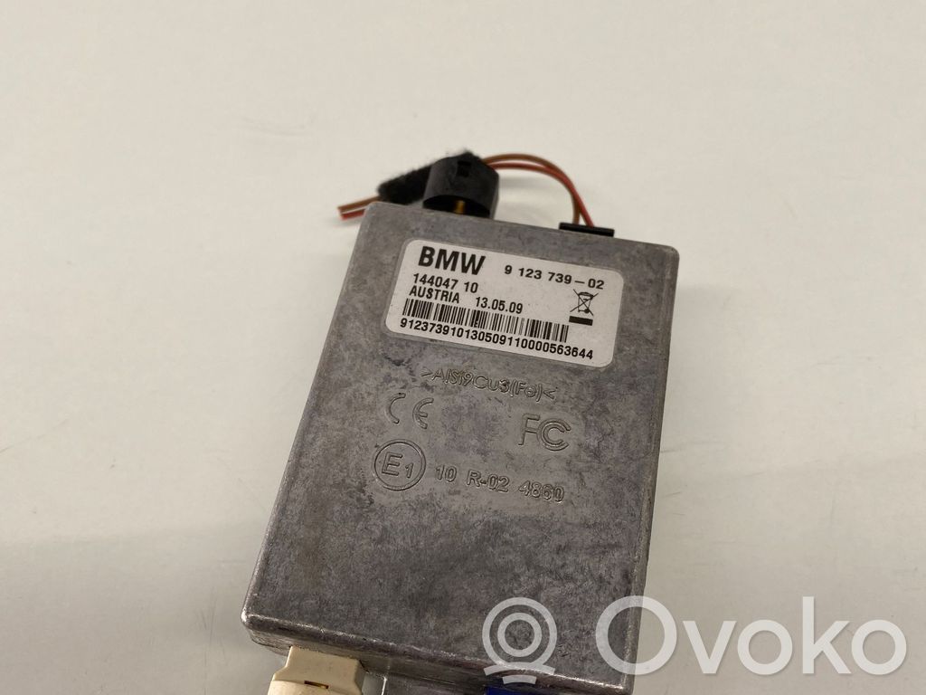 BMW 7 F01 F02 F03 F04 Antenos stiprintuvas 