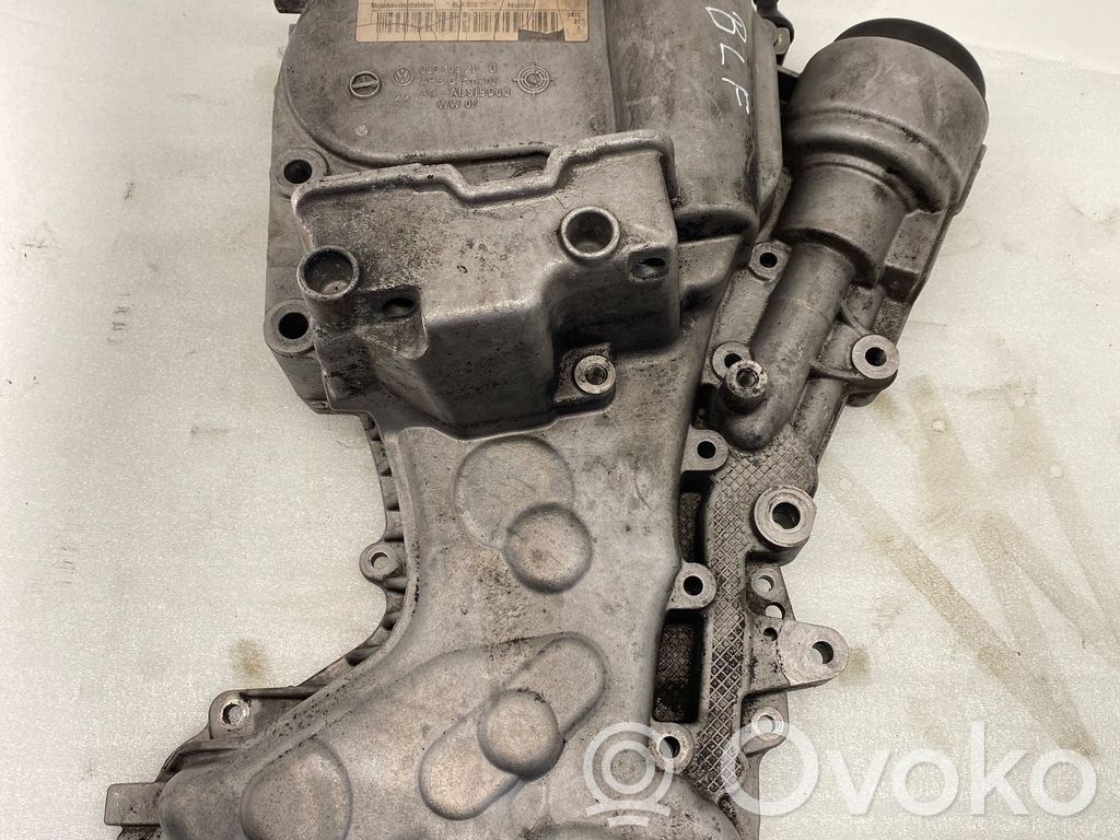 Volkswagen Golf V Osłona łańcucha rozrządu 