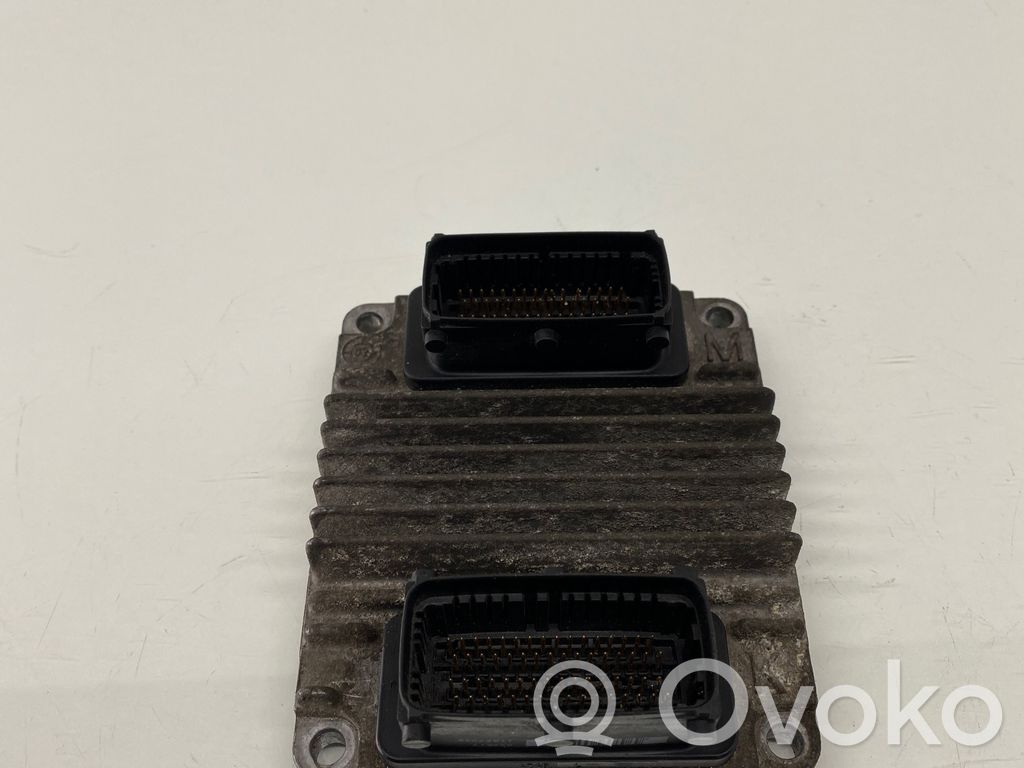 Opel Zafira A Engine control unit/module 
