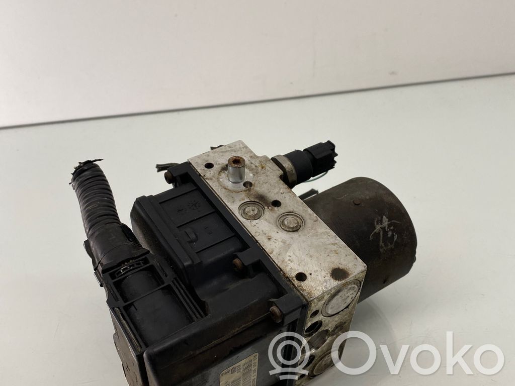 Ford Mondeo Mk III ABS Pump 