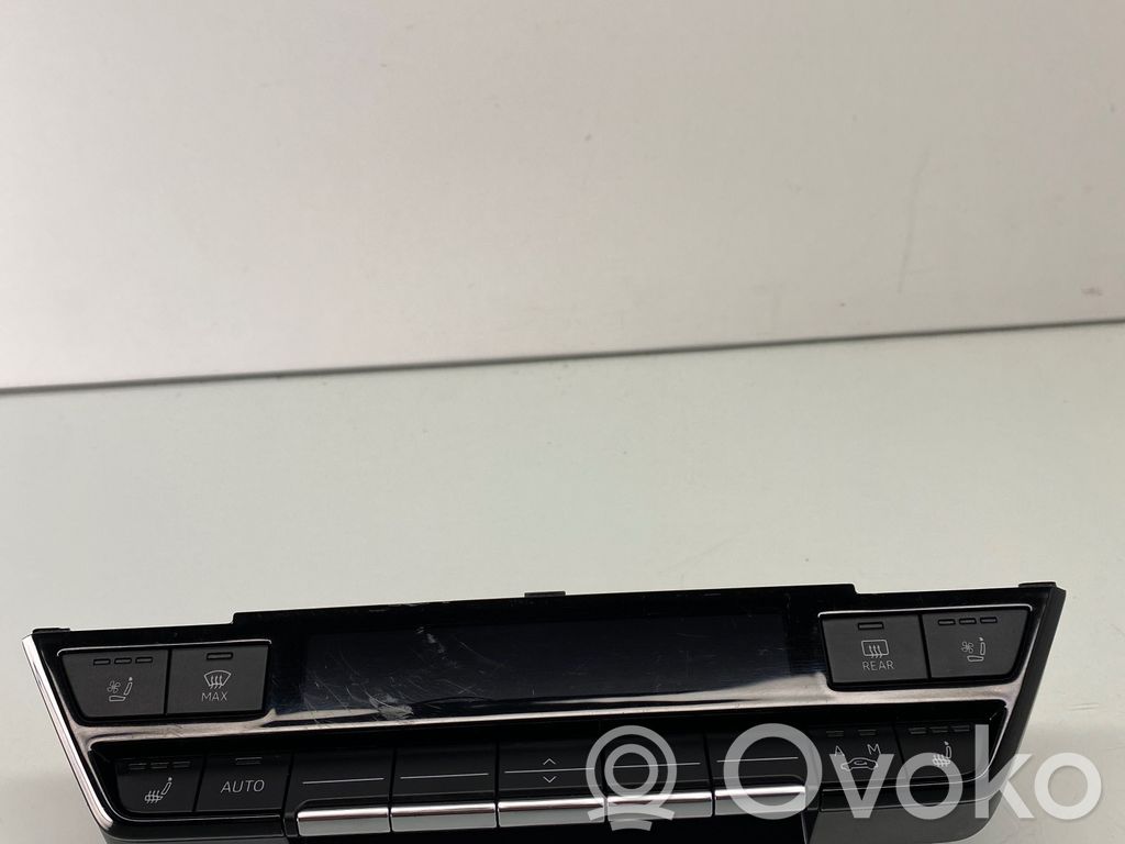 Audi e-tron Climate control unit 