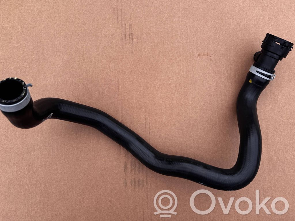 Audi A5 Engine coolant pipe/hose 