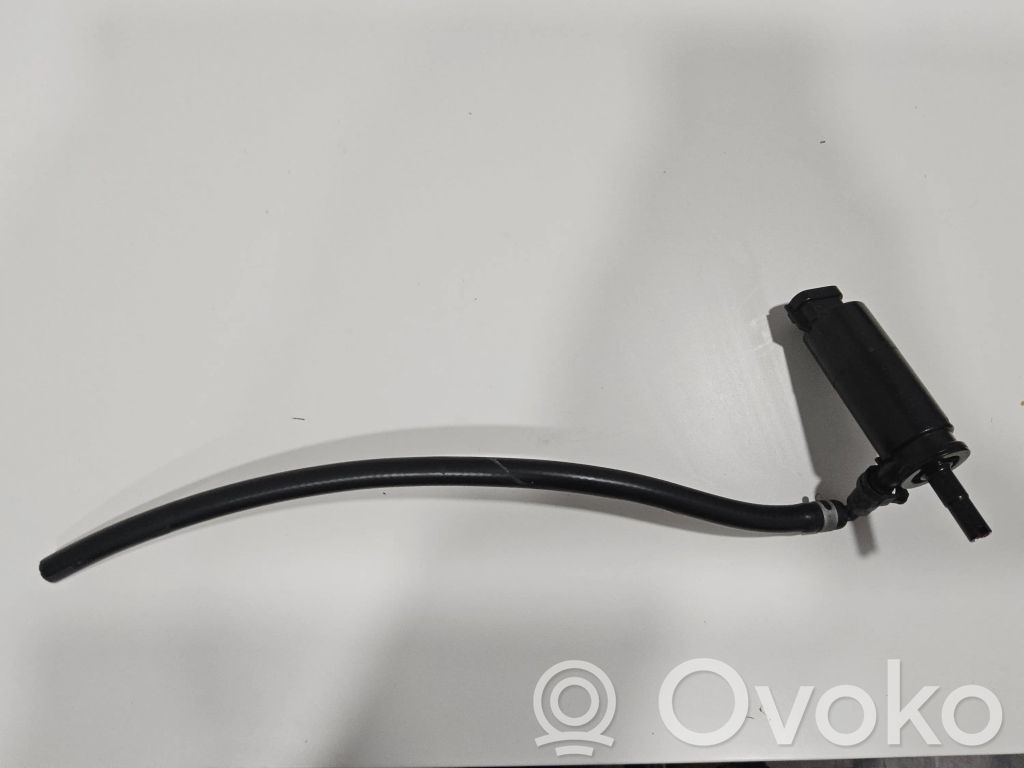 Alfa Romeo Stelvio Headlight washer pump 
