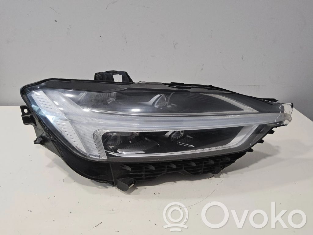 Volvo XC60 Faro delantero/faro principal 