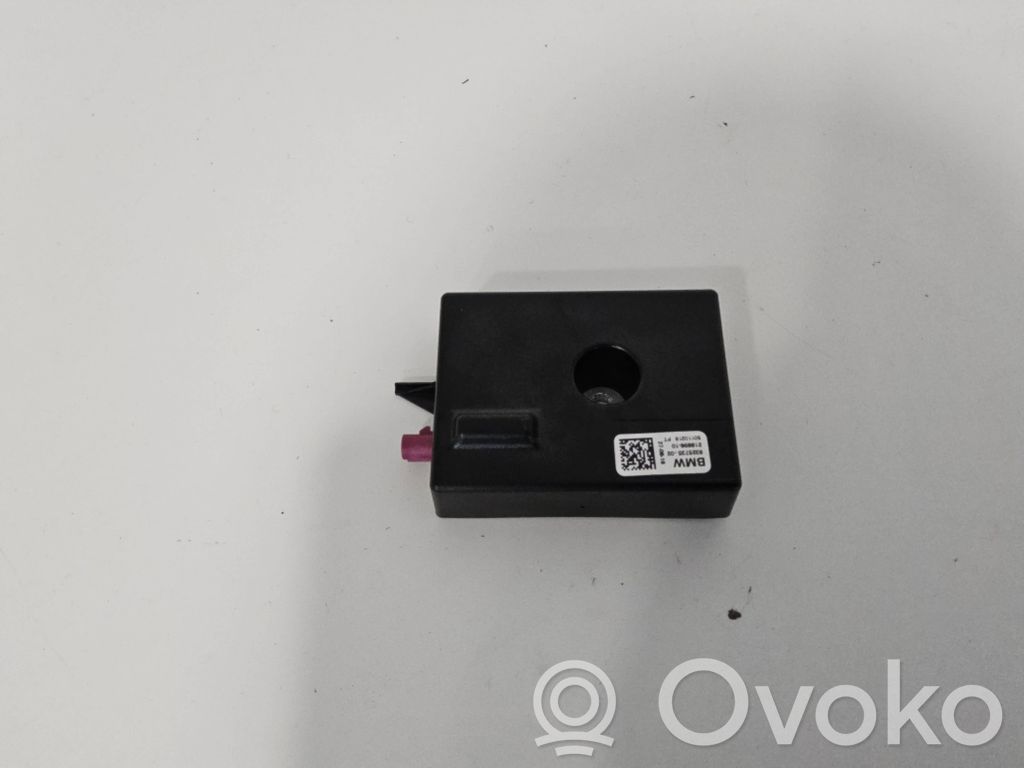 Mini Clubman F54 Pystyantennivahvistin 