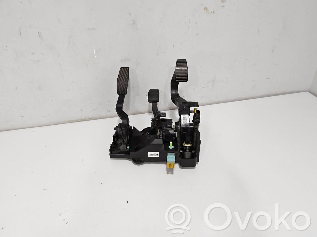Fiat Tipo Pedal assembly 