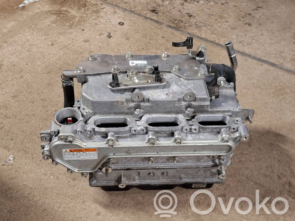 Inversor/convertidor de voltaje   G927062010,1817000340