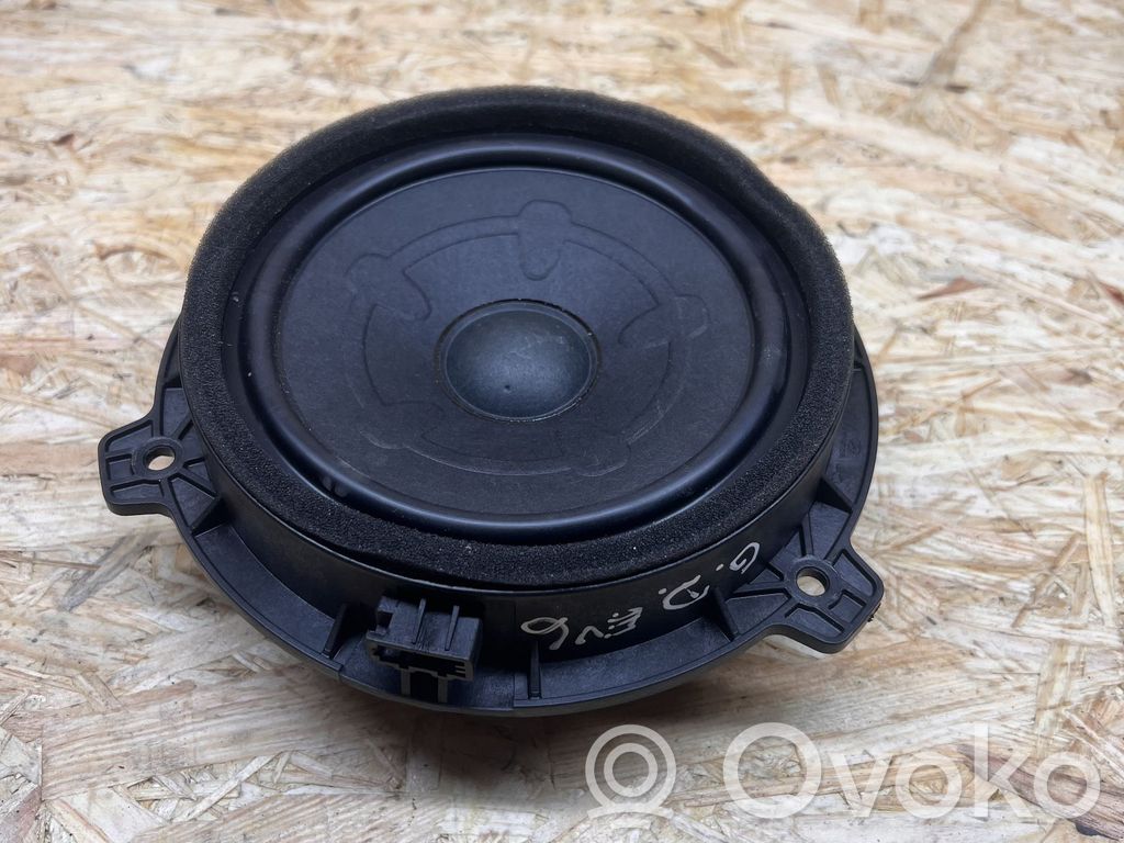 KIA EV6 Altavoz de la puerta trasera 