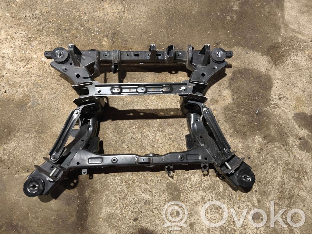 KIA EV6 Galinis traversas 