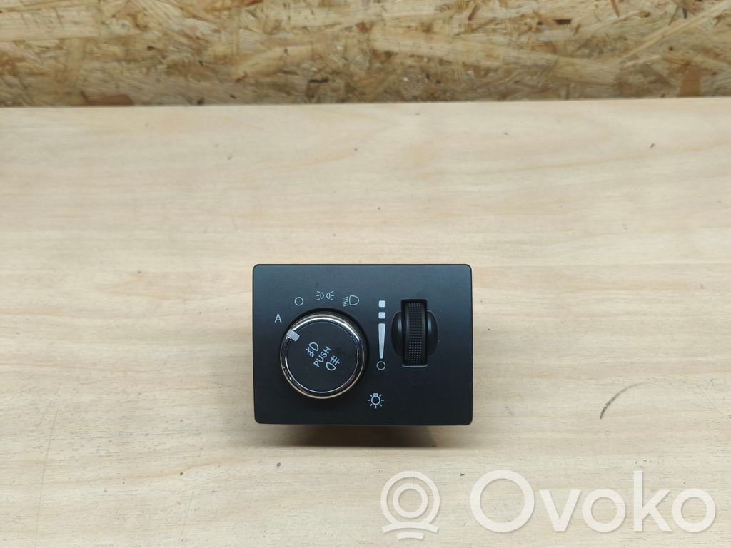 Jeep Grand Cherokee Light switch 