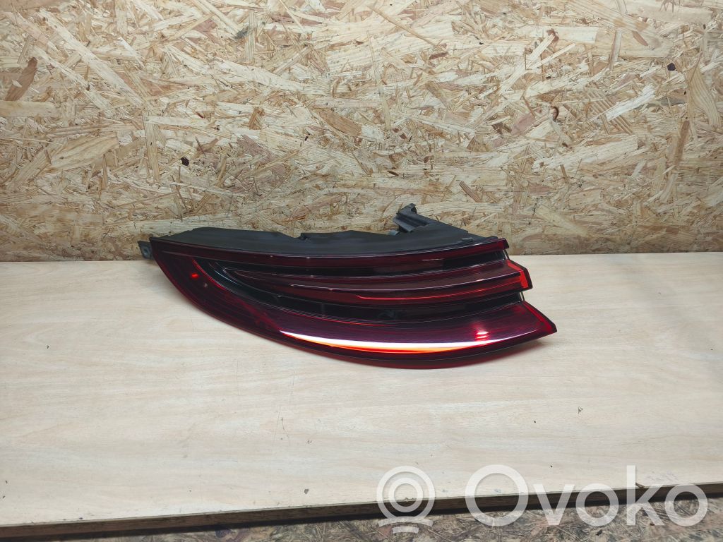 Porsche Panamera (971) Rear/tail lights 