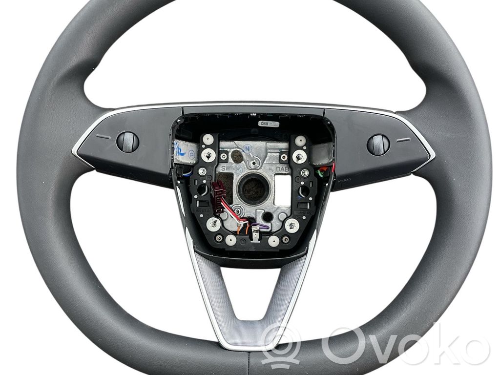 Tesla Model 3 Vairas 
