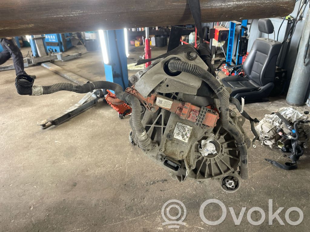 Tesla Model 3 Двигатель 
