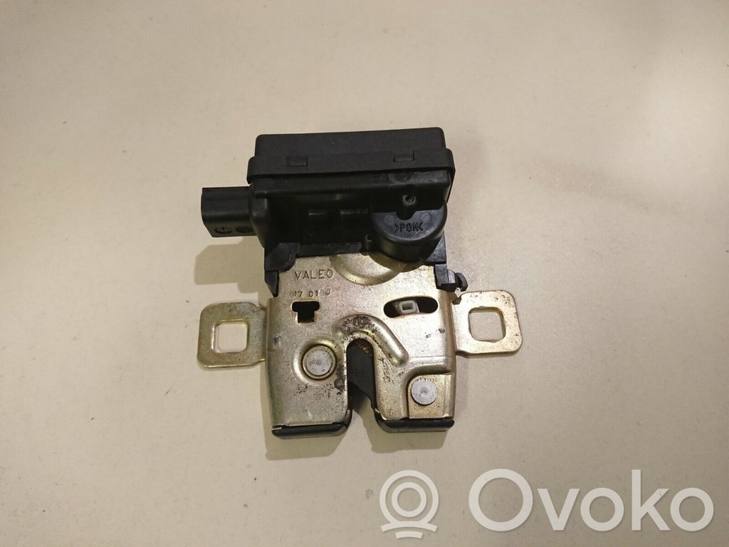 Mini One - Cooper R50 - 53 Tailgate/trunk/boot lock/catch/latch 