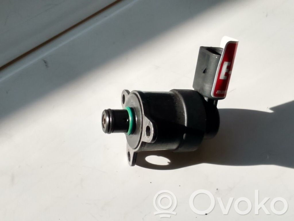 BMW M5 Fuel pressure sensor 