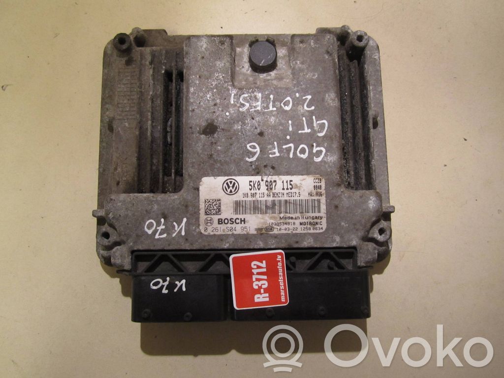Volkswagen Golf VI Engine control unit/module 