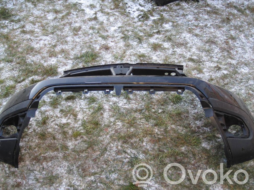 Dacia Duster Priekinis bamperis 