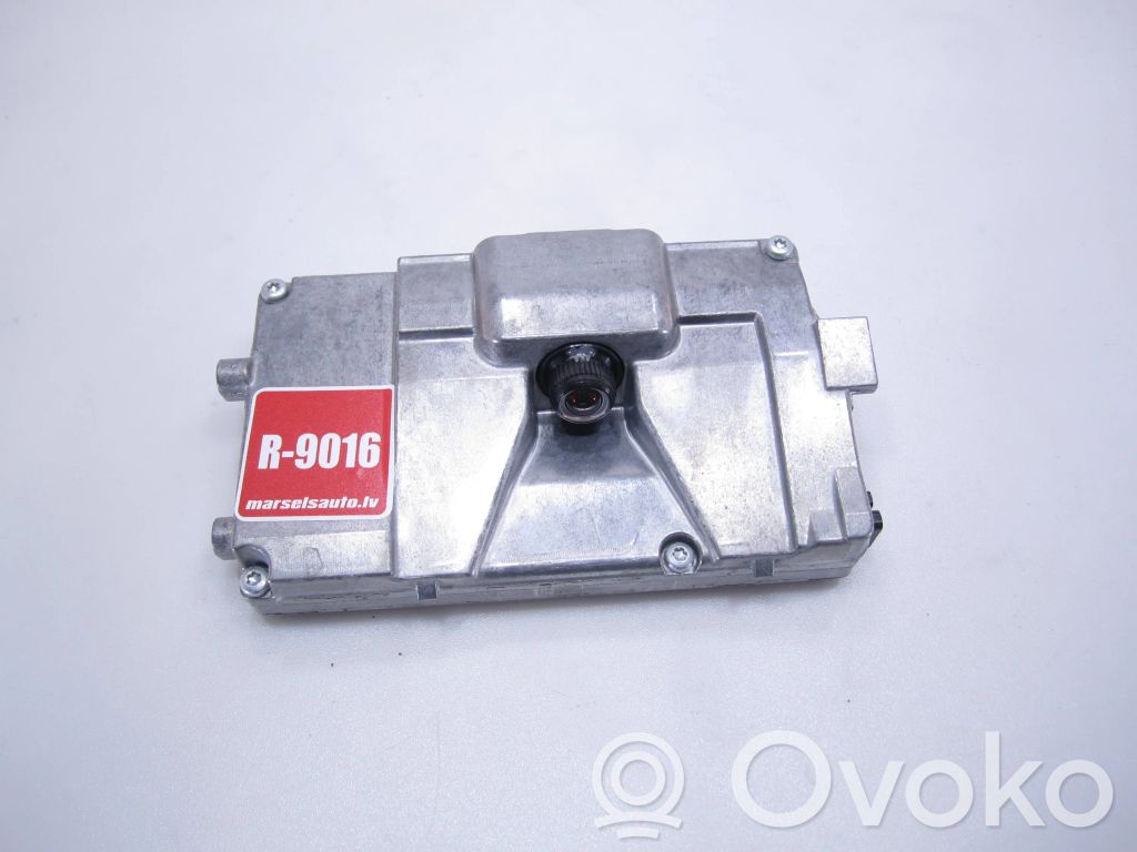 Windshield/windscreen camera   3AA980654D,5BB01069507,010713