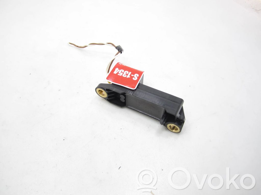 Audi A4 S4 B5 8D Airbag deployment crash/impact sensor 
