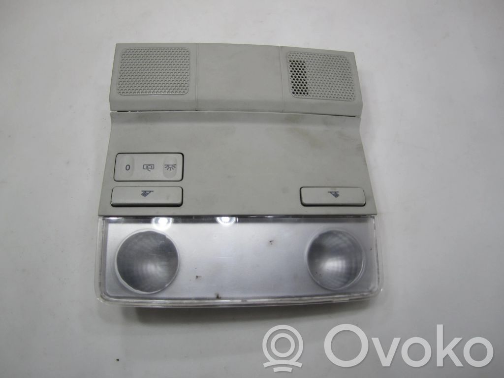 Volkswagen Golf V Front seat light 