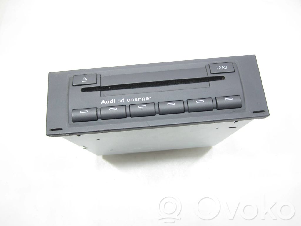 Audi A4 S4 B6 8E 8H CD/DVD changer 