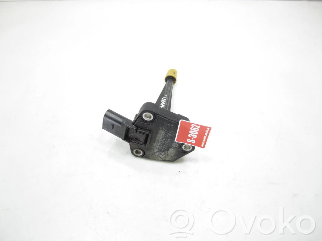 Volkswagen PASSAT B7 Oil level sensor 