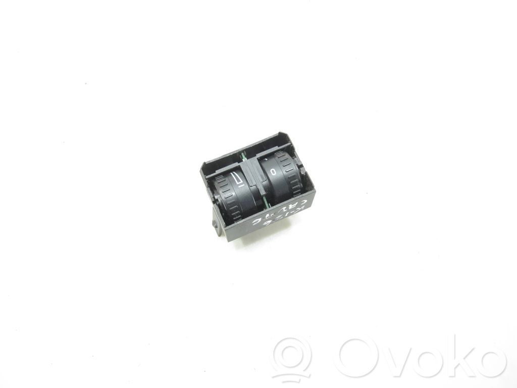 Volkswagen Caddy Headlight level height control switch 