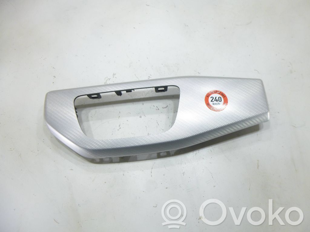 Audi A4 S4 B9 Panelės apdaila 