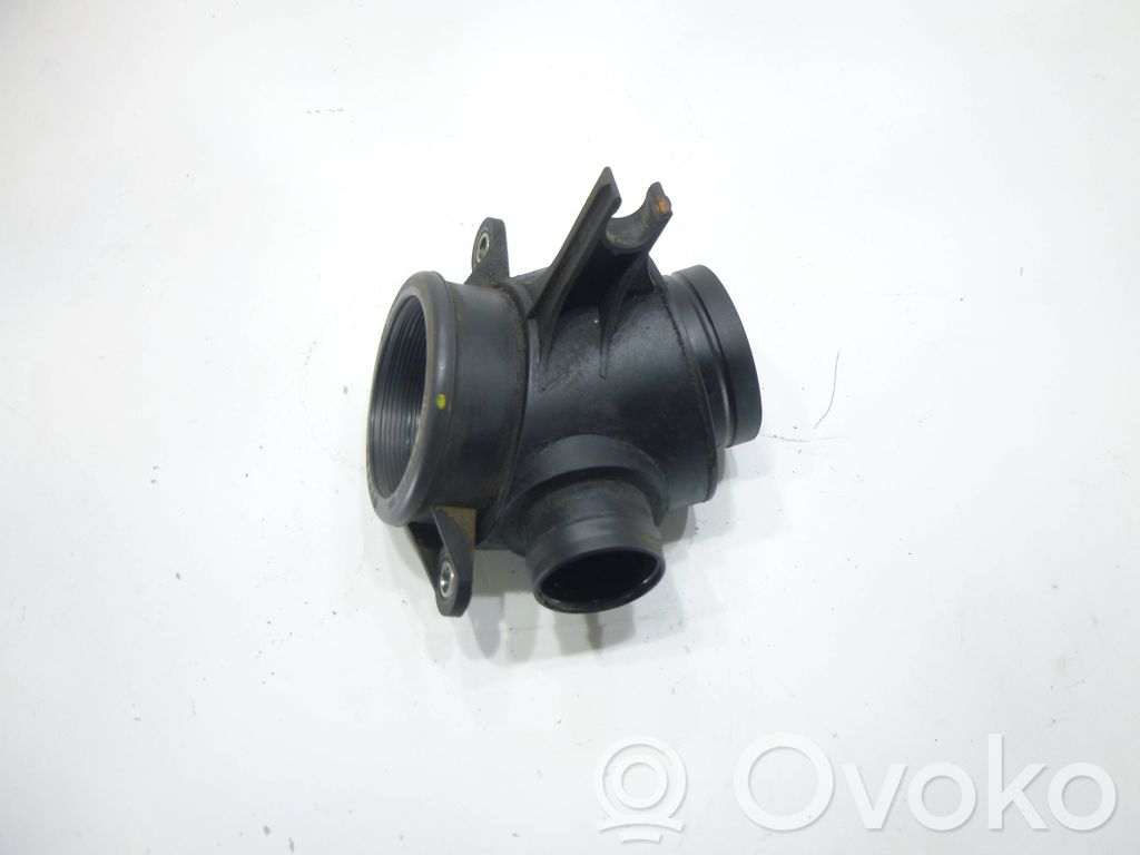 Volkswagen Touareg II Air intake duct part 