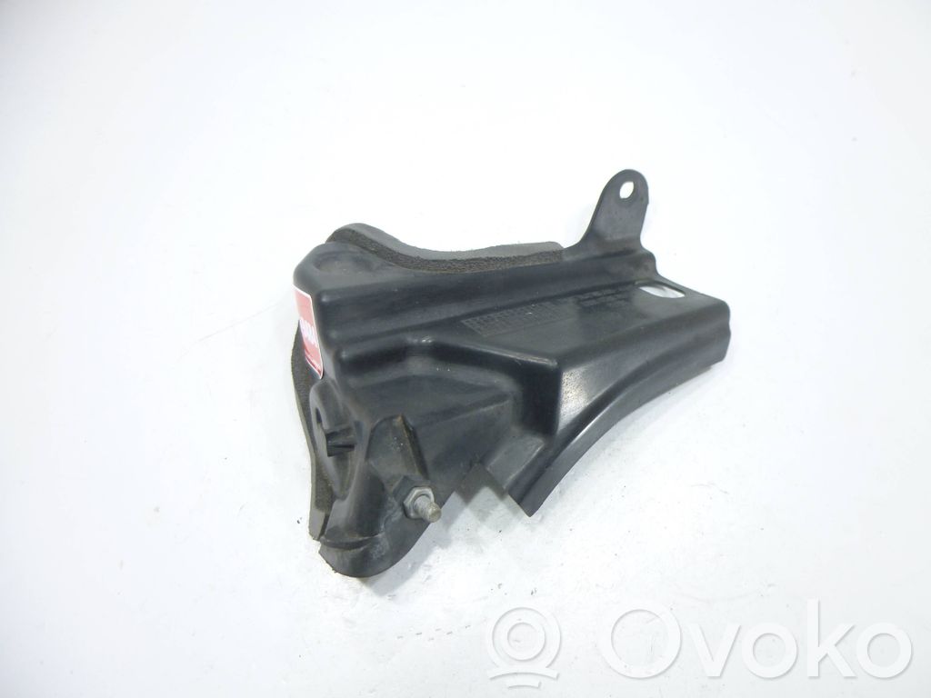 Volkswagen Golf Plus Other engine bay part 