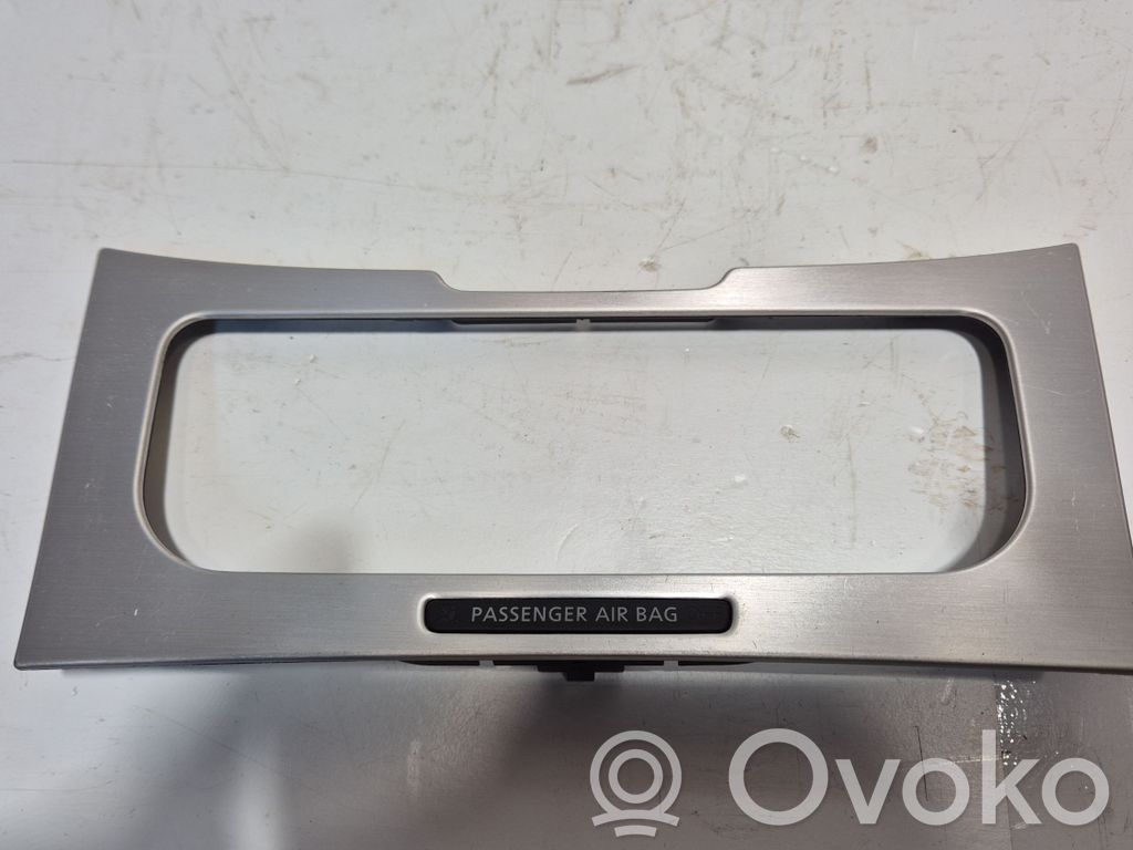 Volkswagen PASSAT B7 Console centrale, commande chauffage/clim 