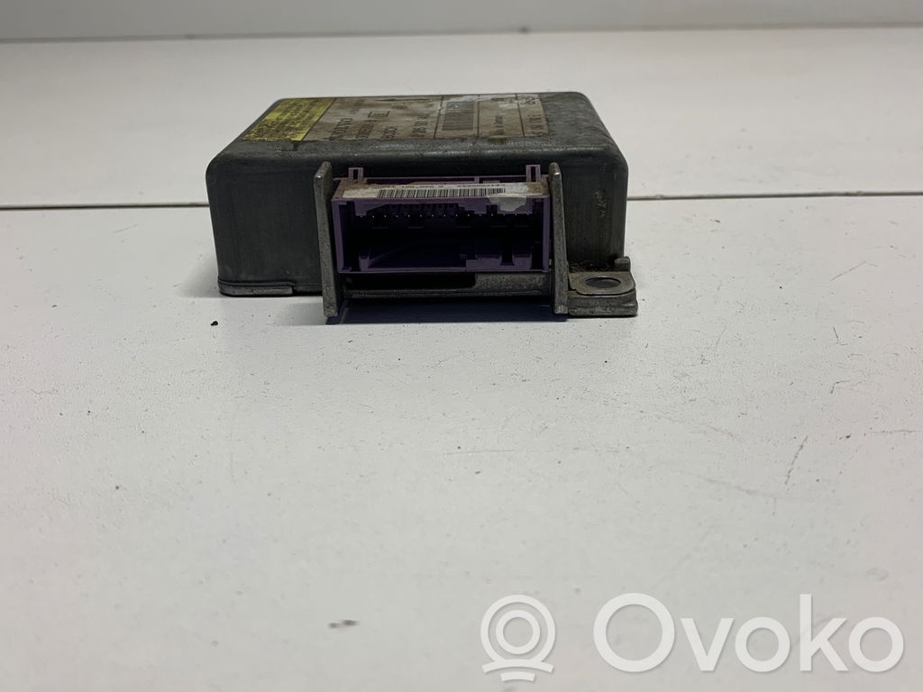 Ford Mondeo MK II Airbag control unit/module 