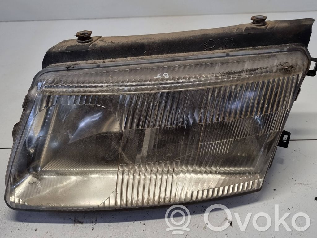 Volkswagen PASSAT B5 Scheinwerfer 