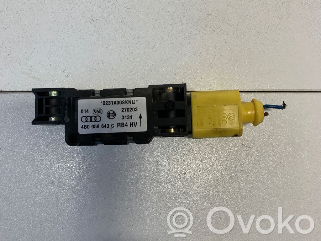 Audi A8 S8 D3 4E Czujnik uderzenia Airbag 