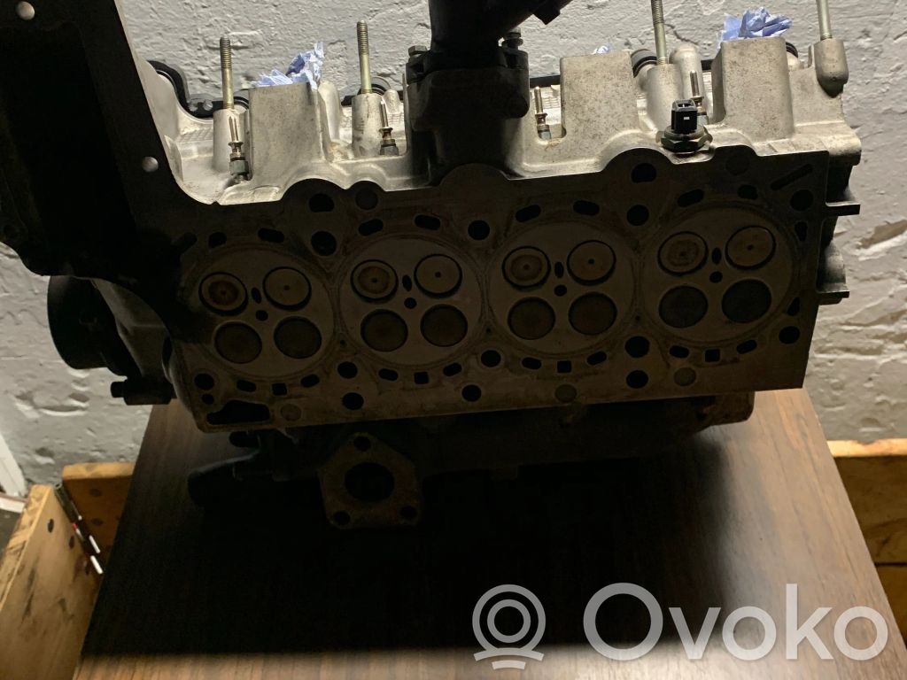 BMW 1 E81 E87 Chiulasă motor 