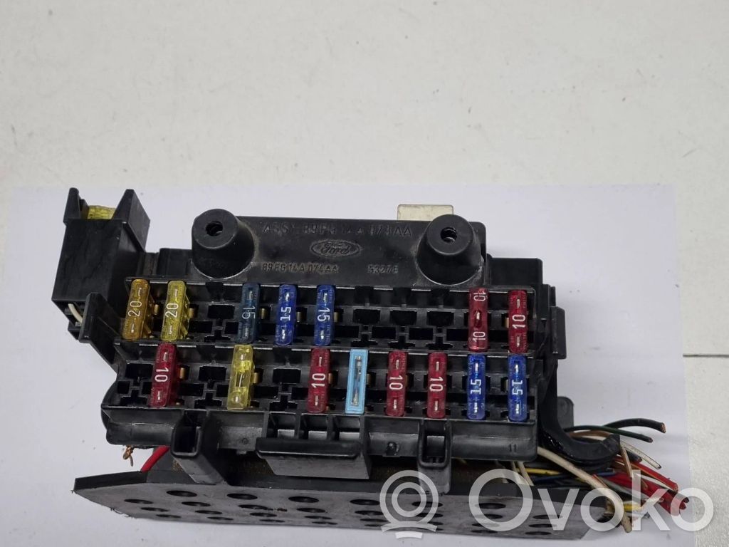 Ford Turneo Courier Fuse module 