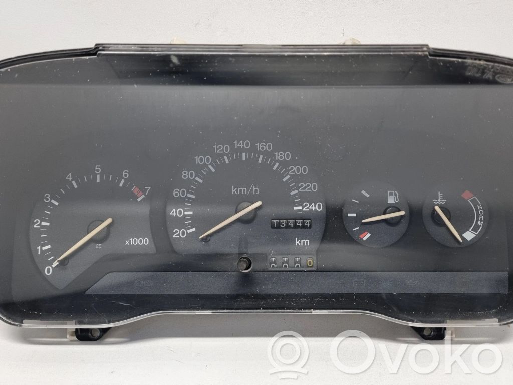 Speedometer (instrument cluster)   91AB10841BC