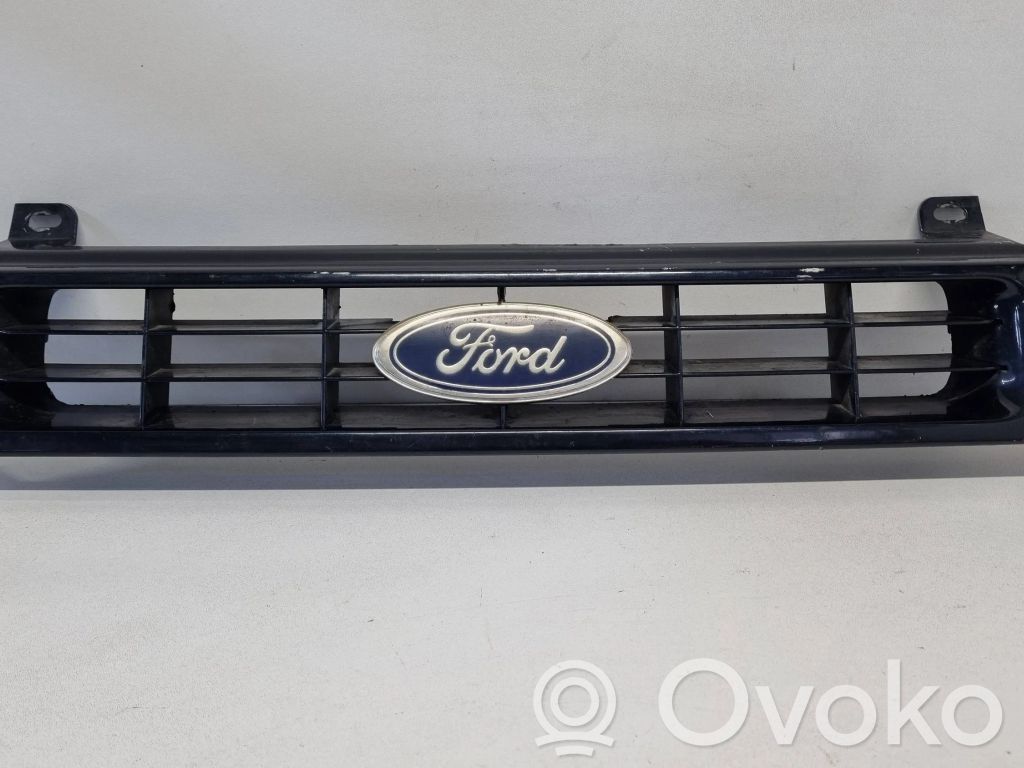 Ford Scorpio Etusäleikkö 