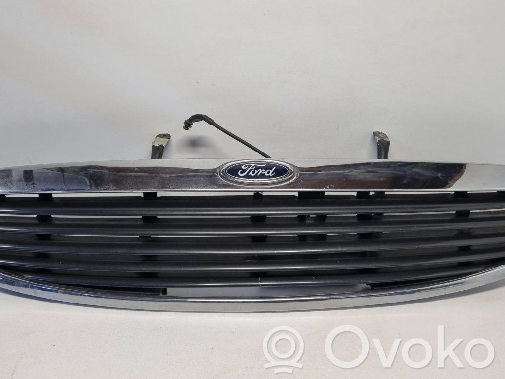 Ford Scorpio Etusäleikkö 