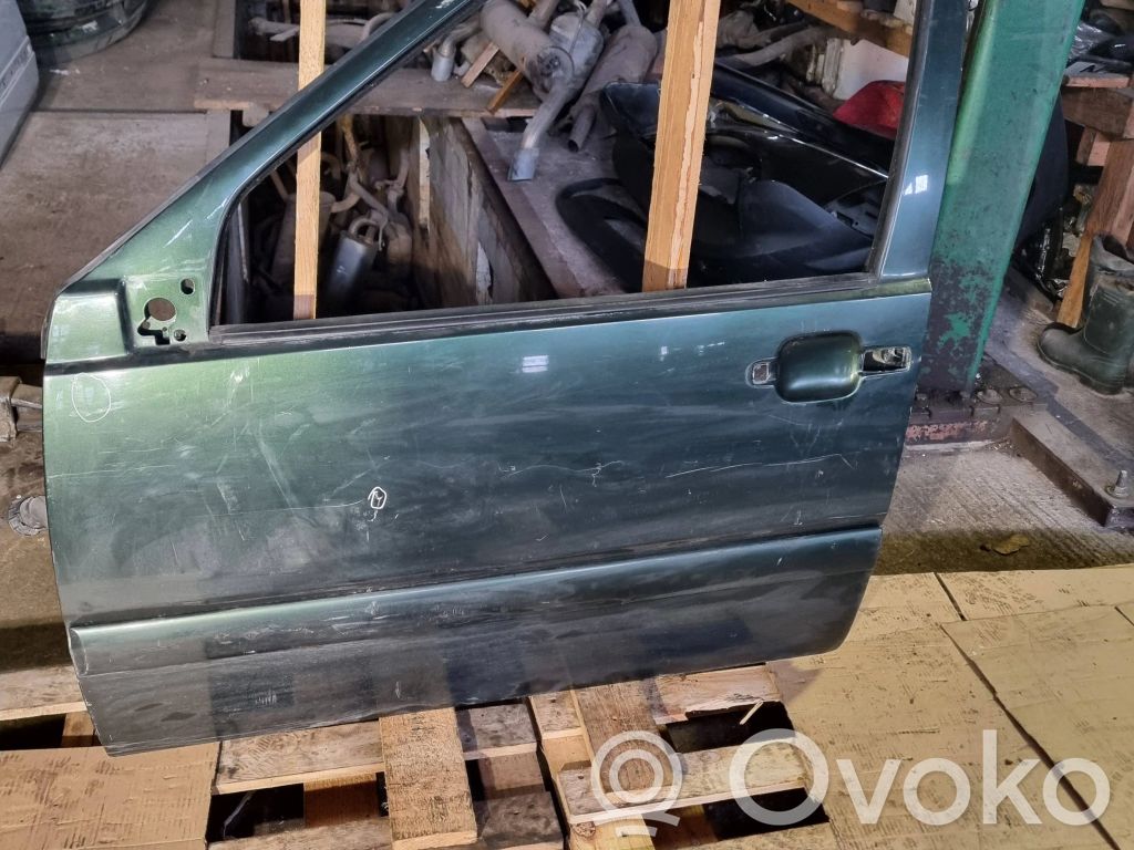 Volvo V70 Priekinės durys 