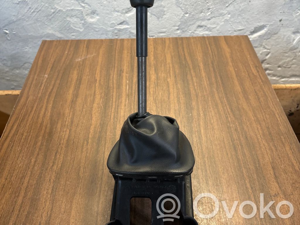 Toyota Aygo AB10 Selector caja de cambios 