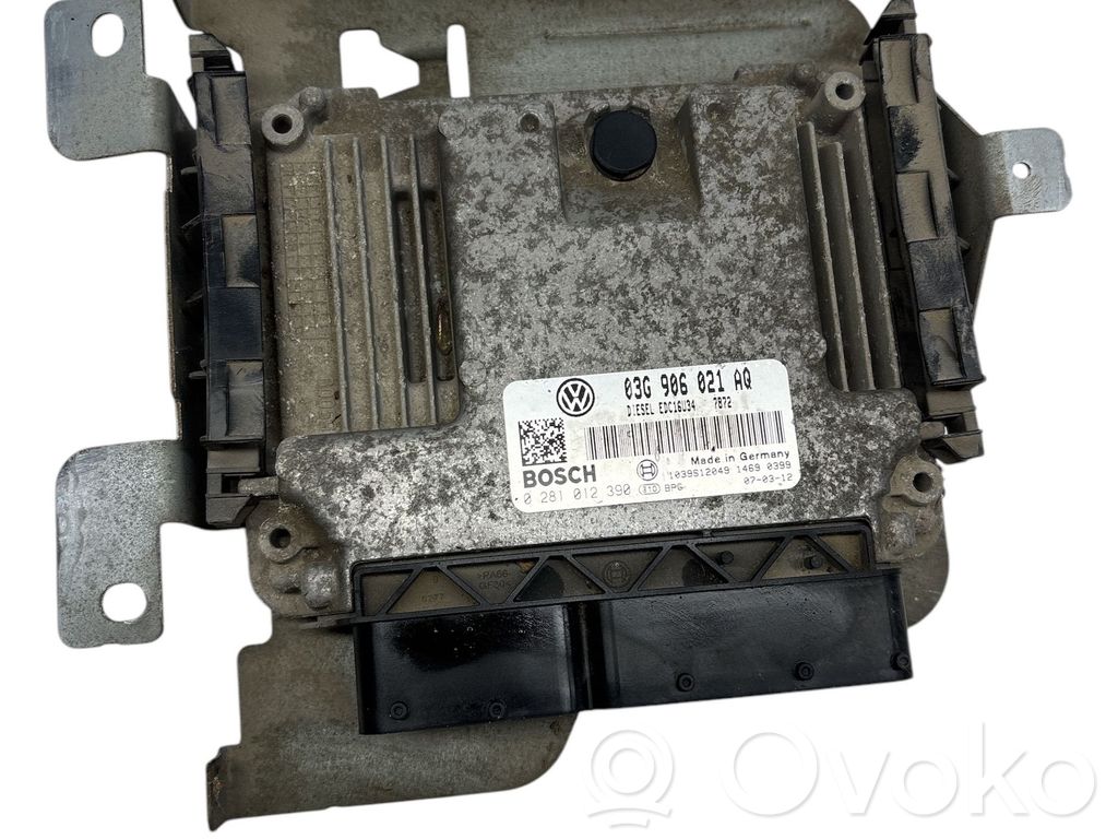 Volkswagen Caddy Engine control unit/module 