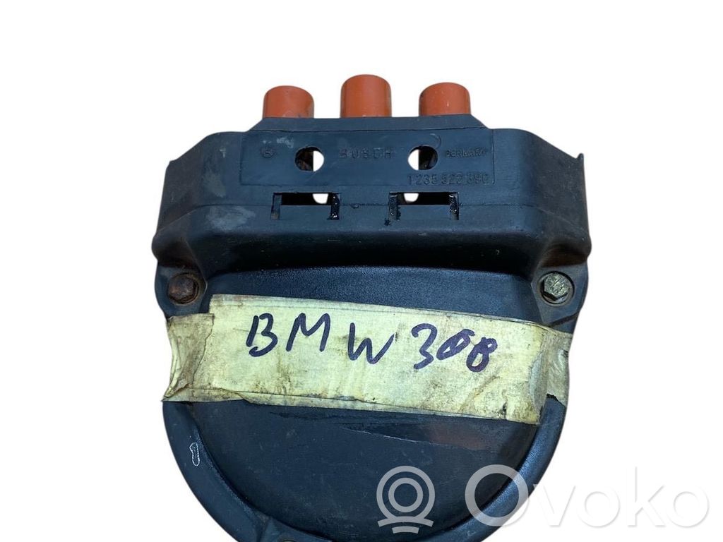 Spark distributor cap   1235522396