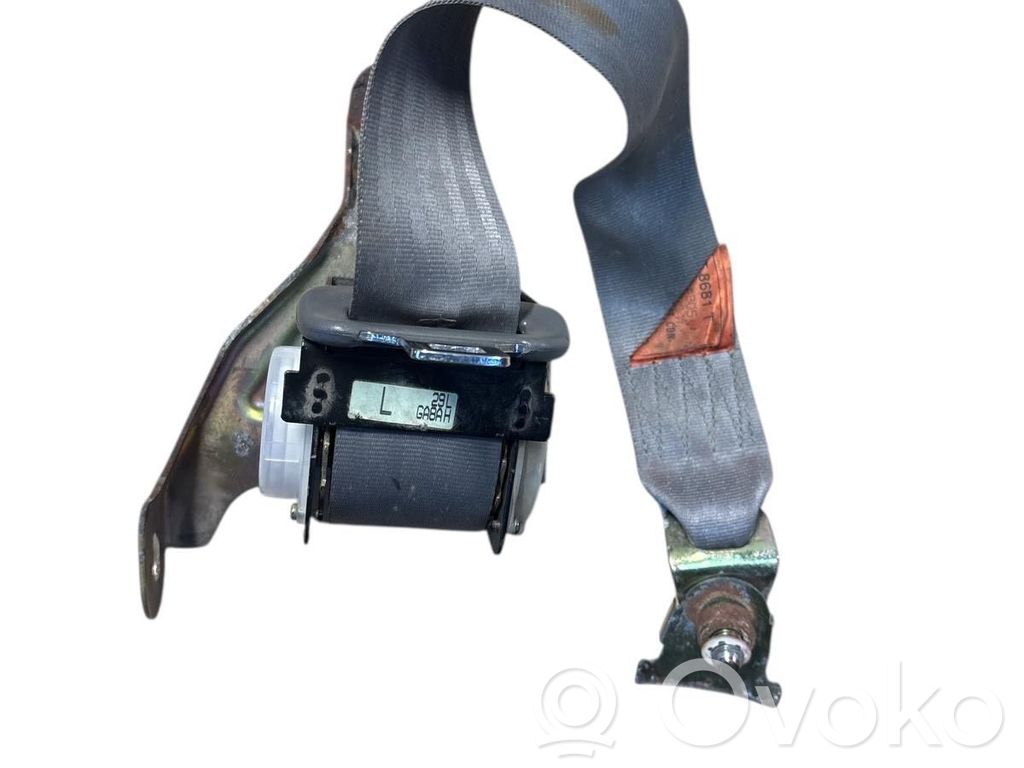 Subaru Impreza I Cinturón trasero 
