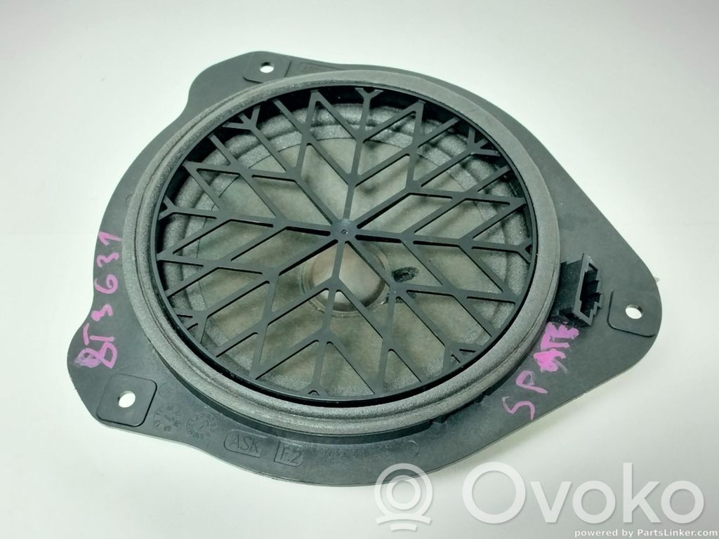 Etuoven kaiutin   A0110602