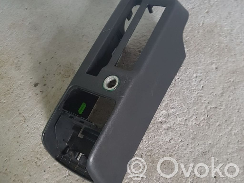 Console centrale   1U0863242