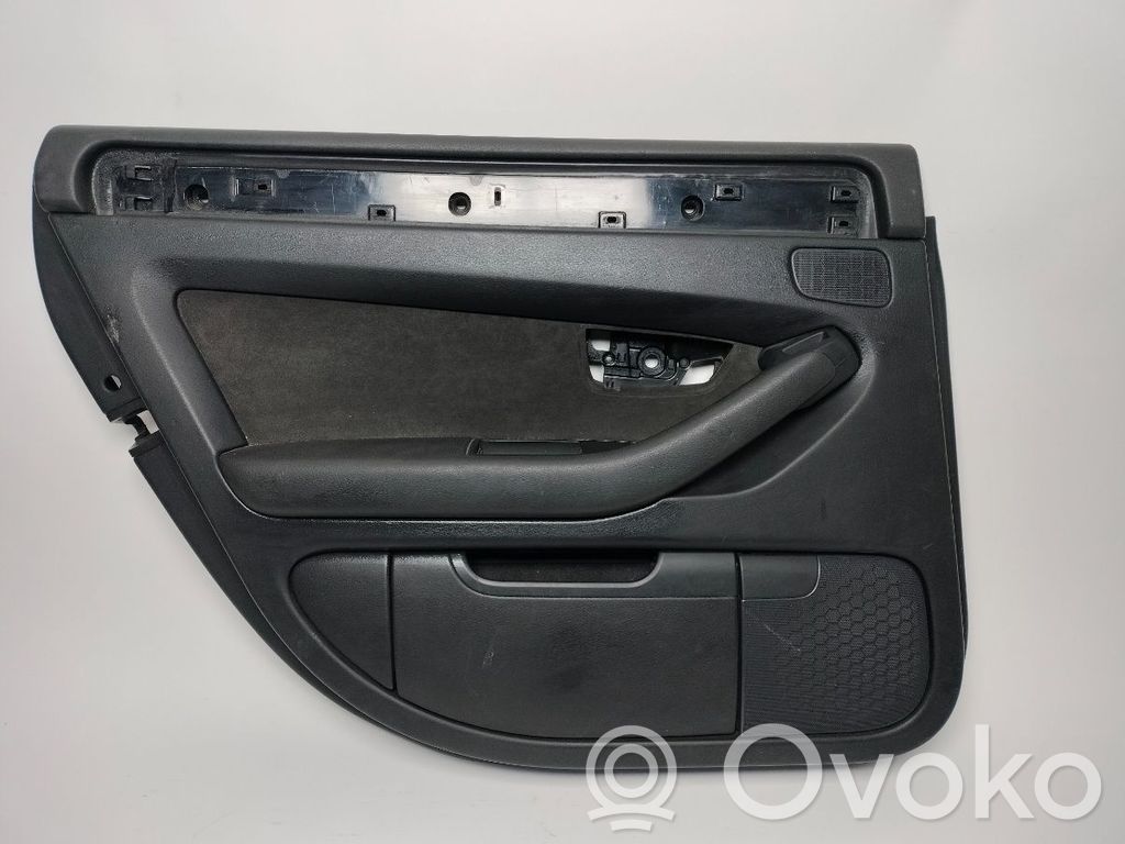 Audi A8 S8 D3 4E Apšuvums aizmugurējām durvīm 