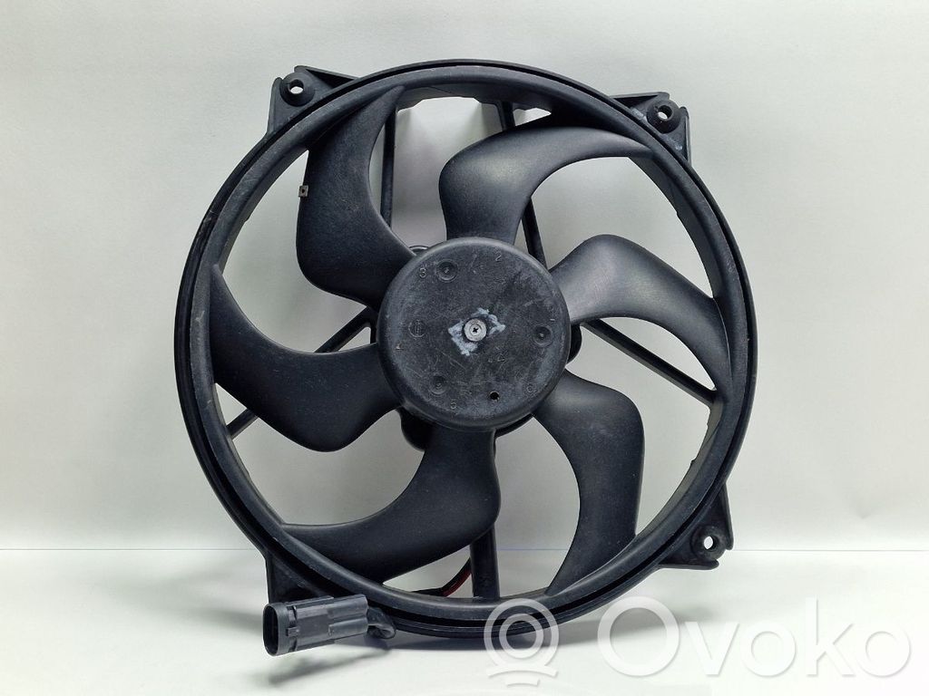Peugeot 307 Ventilator aer condiționat (A/C) (condensator) 