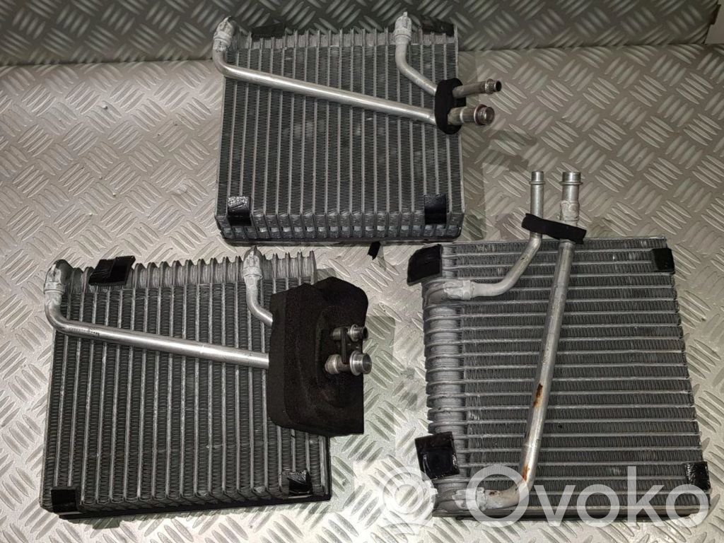 Volkswagen Multivan T5 Chłodnica nagrzewnicy 